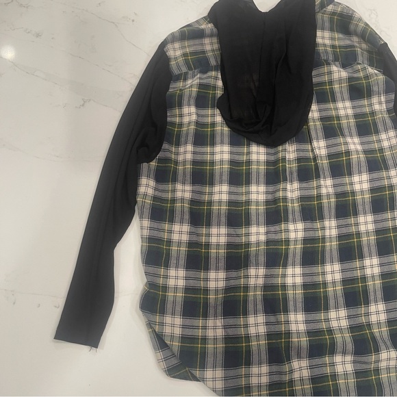 LF Furst Of A Kind oversized flannel with mesh sleeves & hood - Picture 7 of 16